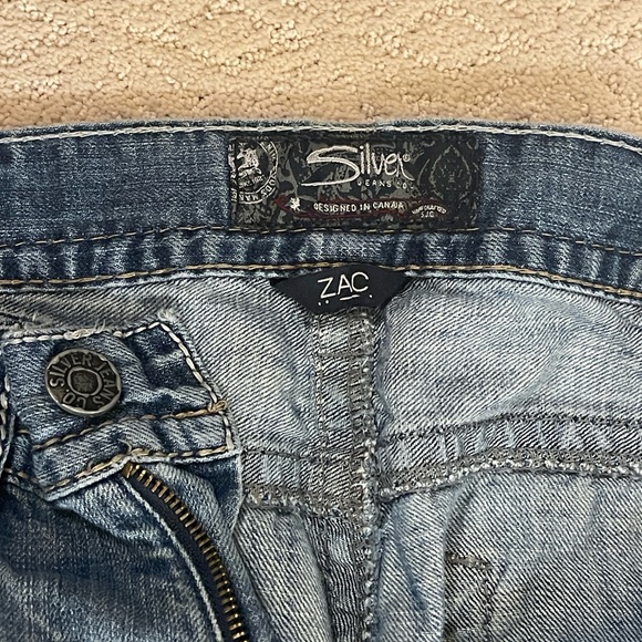 Men’s Silver Jeans Co Zac Relaxed Straight Leg Jeans - Picture 5 of 10